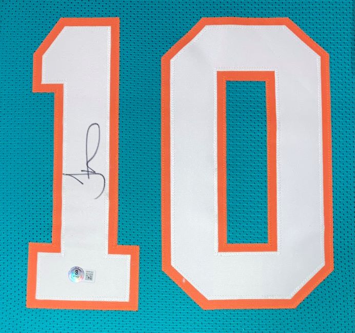 Tyreek Hill Miami Signed Framed Custom Teal Football Jersey BAS ITP - Image 2