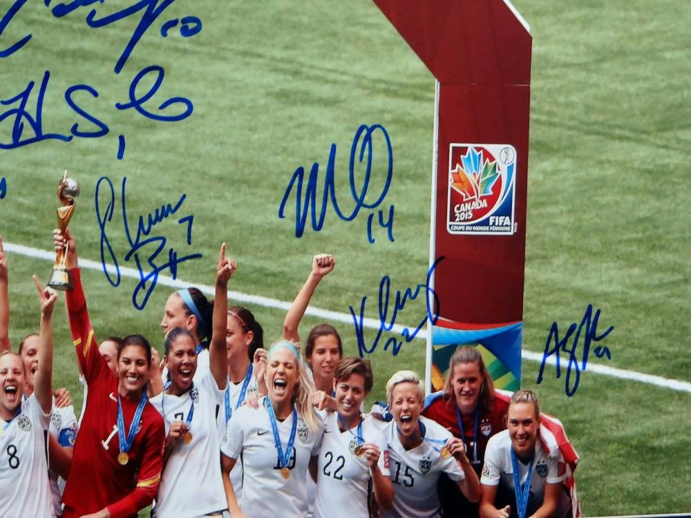 US Women's Soccer Team Autographed 16x20 World Cup Trophy Photo- JSA W Auth - Image 7