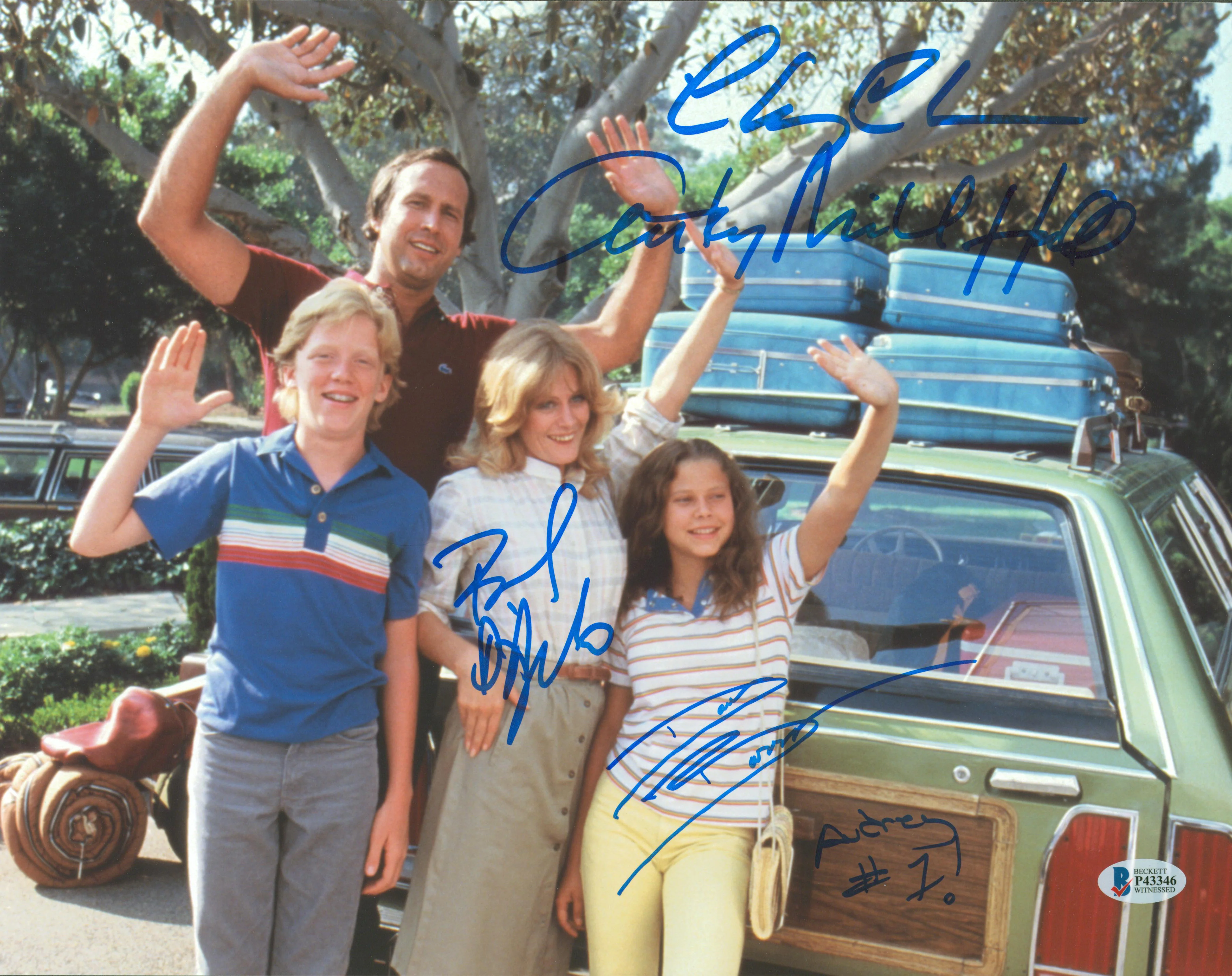 Vacation (4) Chase, D'Angelo, Hall & Barron Signed 11x14 Photo BAS Wit #P43346 - Image 2