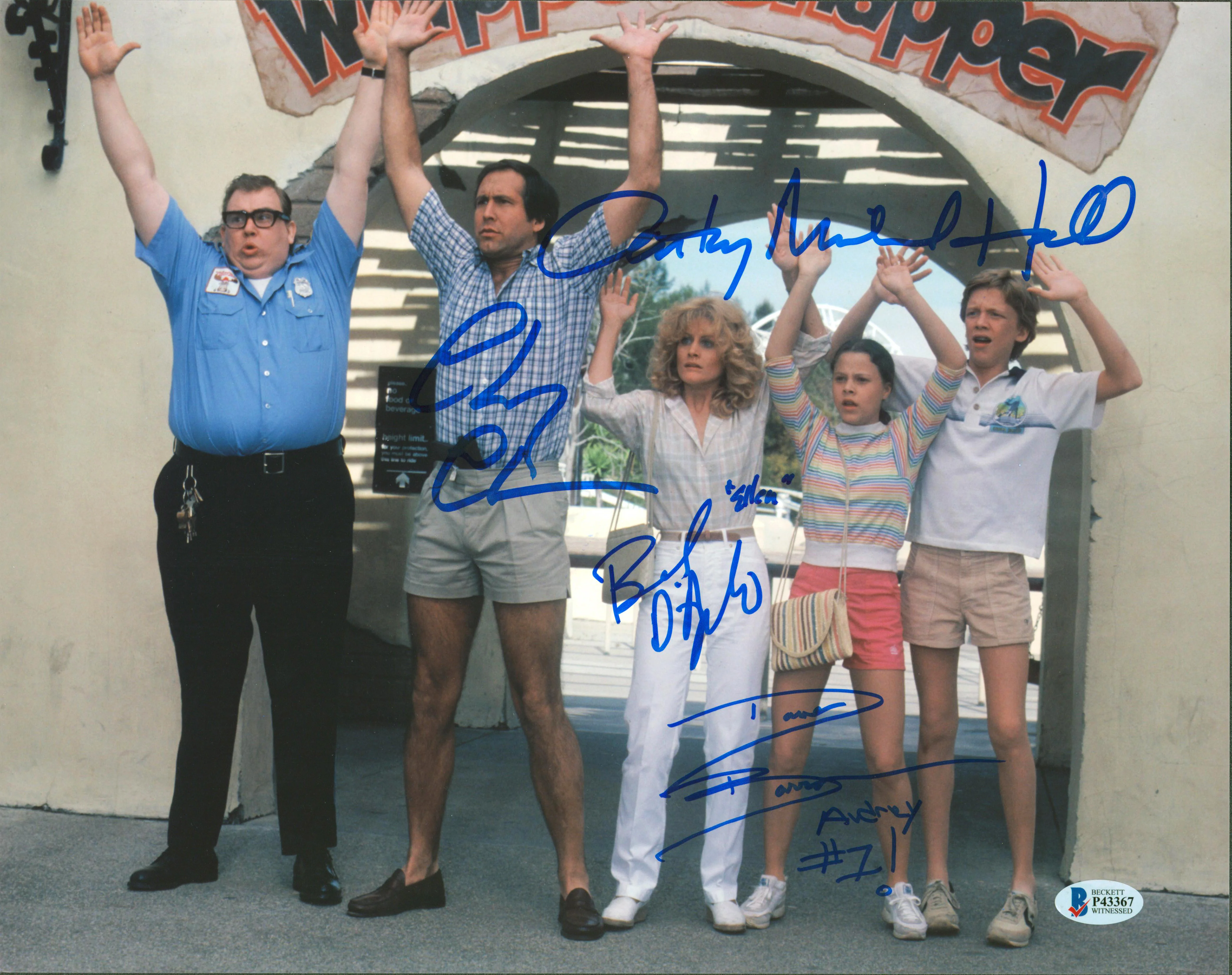 Vacation (4) Chase, D'Angelo, Hall & Barron Signed 11x14 Photo BAS Witnessed 5 - Image 2
