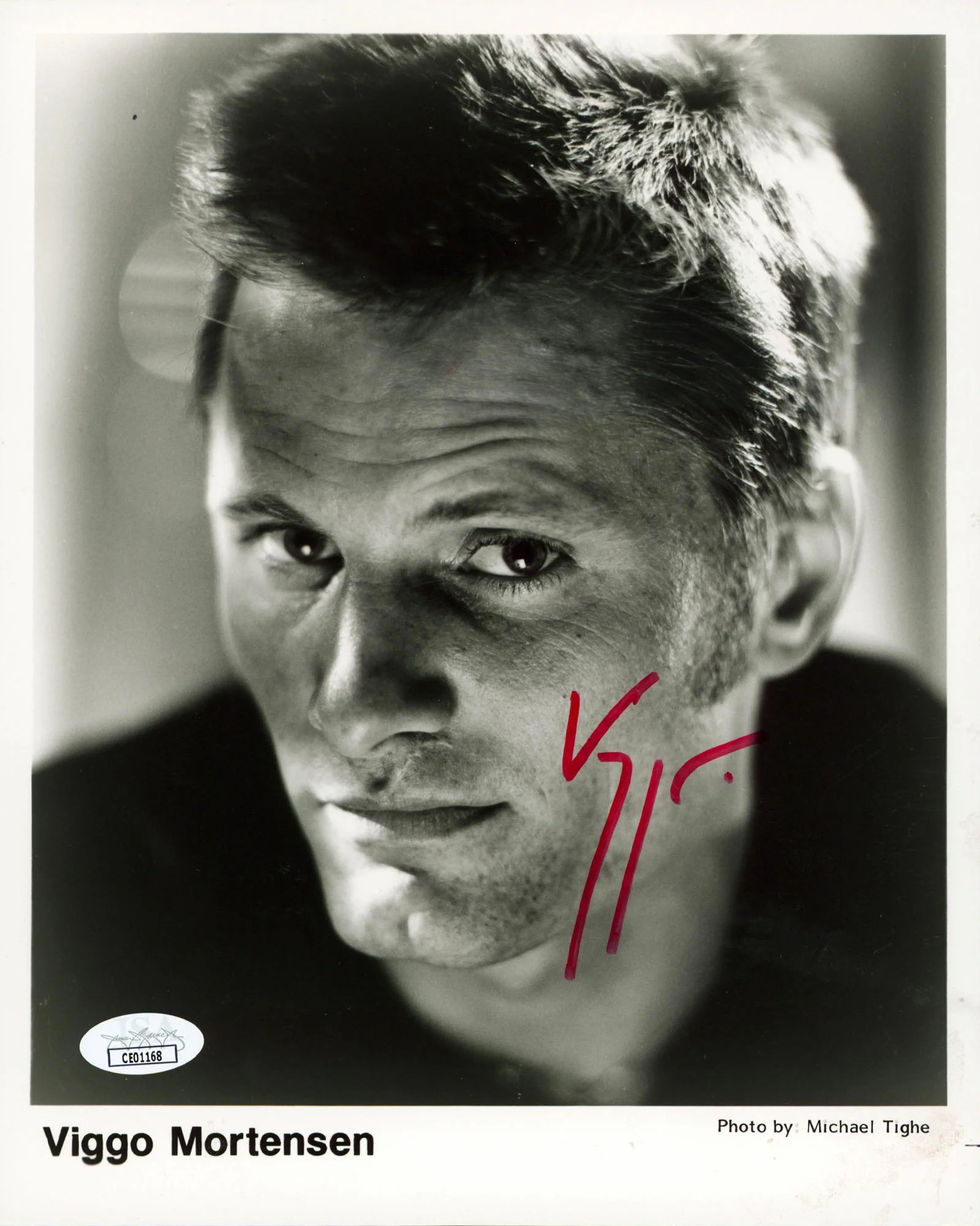 Viggo Mortensen The Lord of the Rings Authentic Signed 8x10 Photo JSA #CE01168 - Image 2