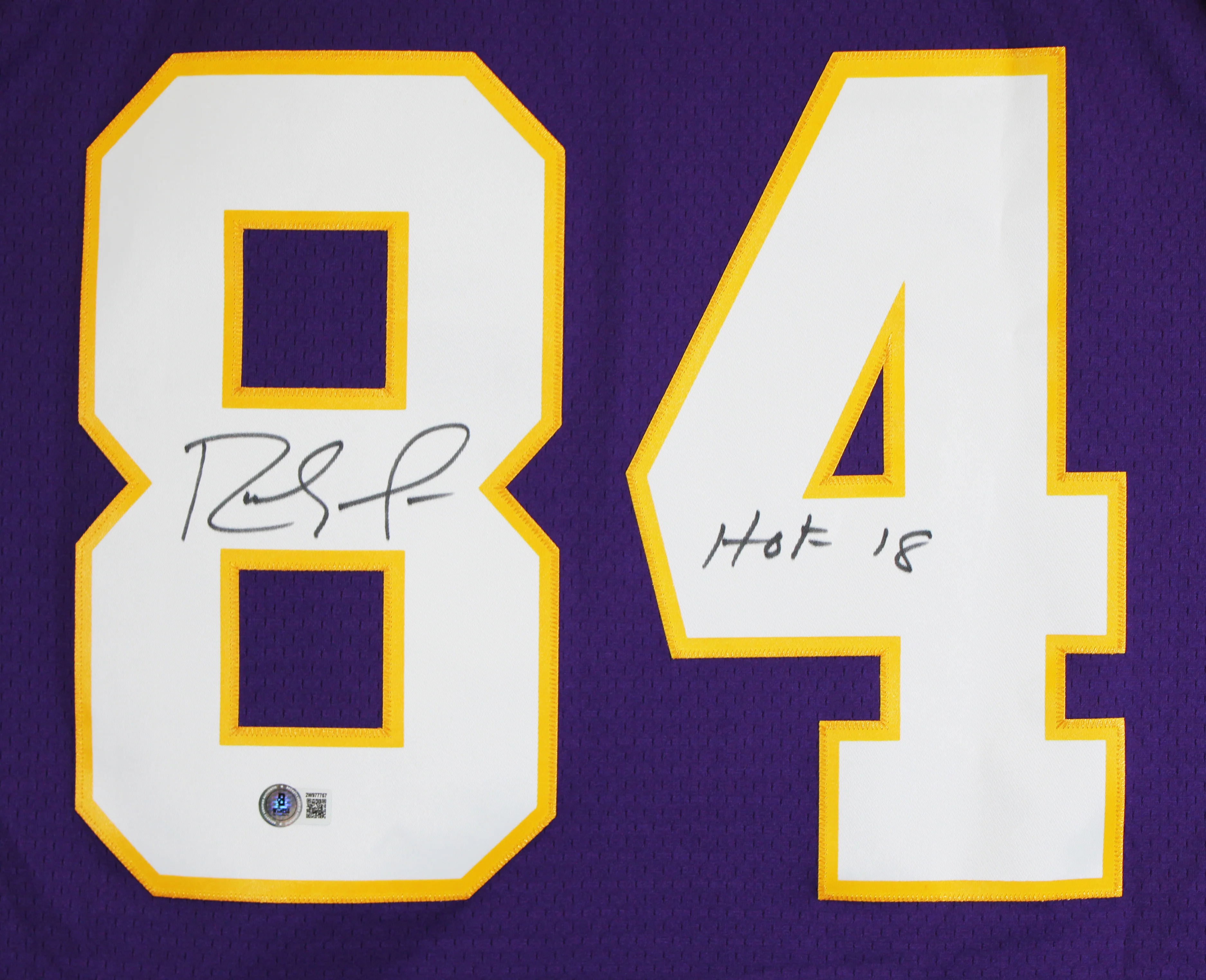 Vikings Randy Moss "HOF 18" Signed Purple Mitchell & Ness Framed Jersey BAS W 1 - Image 3