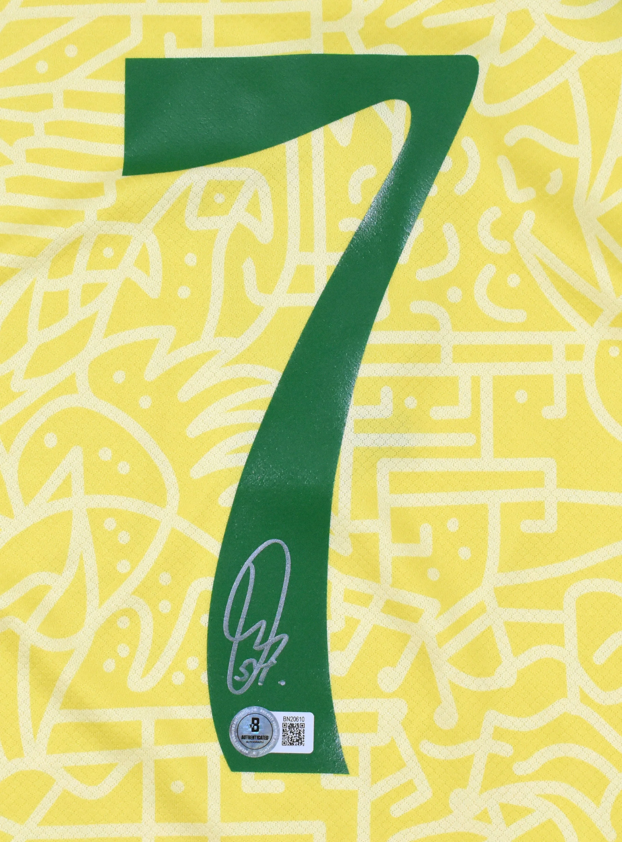 Vini Jr. Signed Brazil FC Home Yellow Jersey #7 - Beckett Hologram *L - Image 2