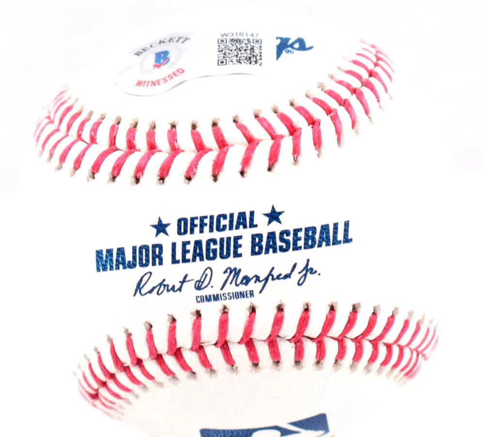 Wade Boggs Autographed Rawlings OML Baseball w/ HOF - Beckett W Hologram *Blue - Image 7