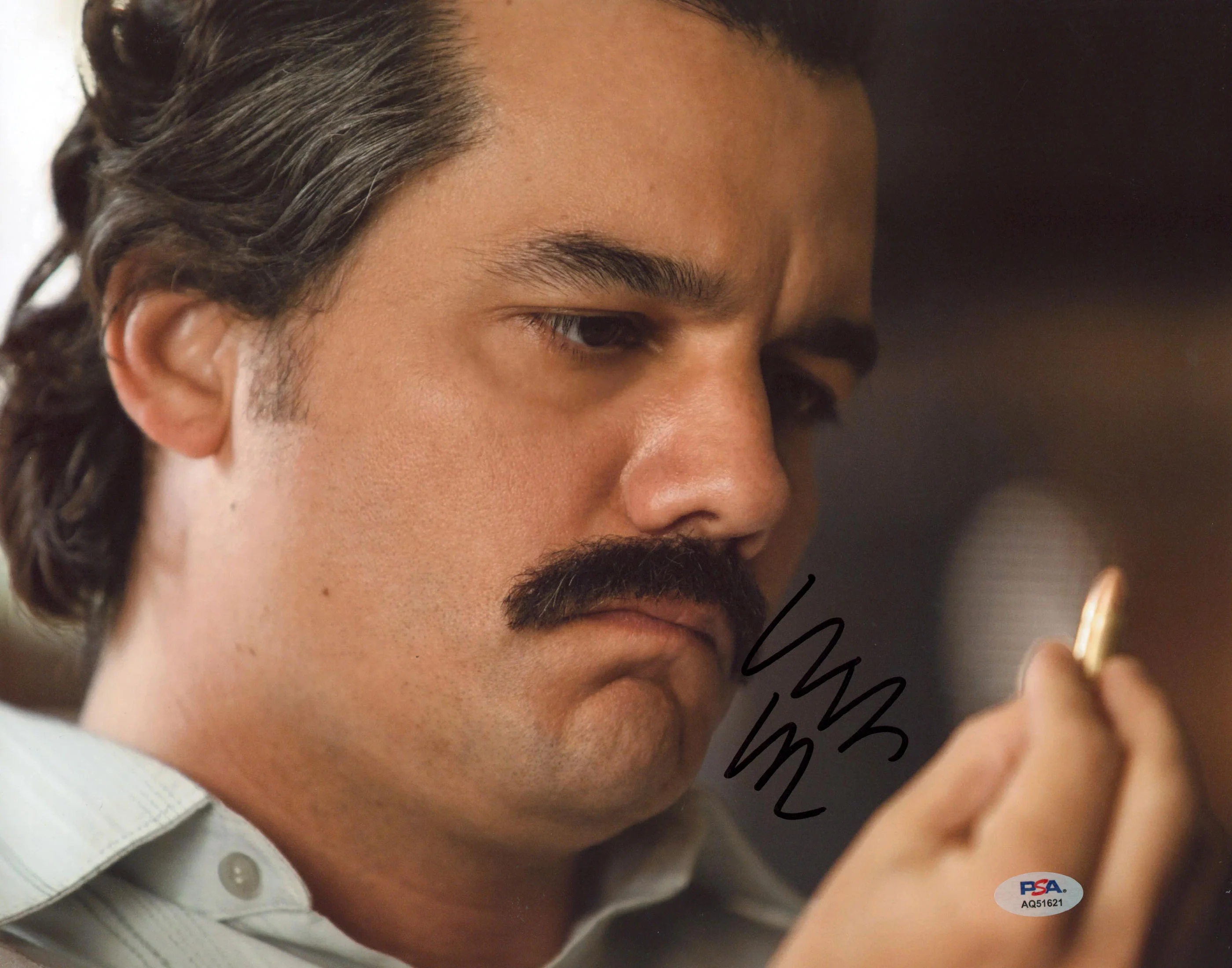 Wagner Moura NARCOS Authentic Signed 11x14 Horizontal Photo PSA/DNA #AQ51621 - Image 2