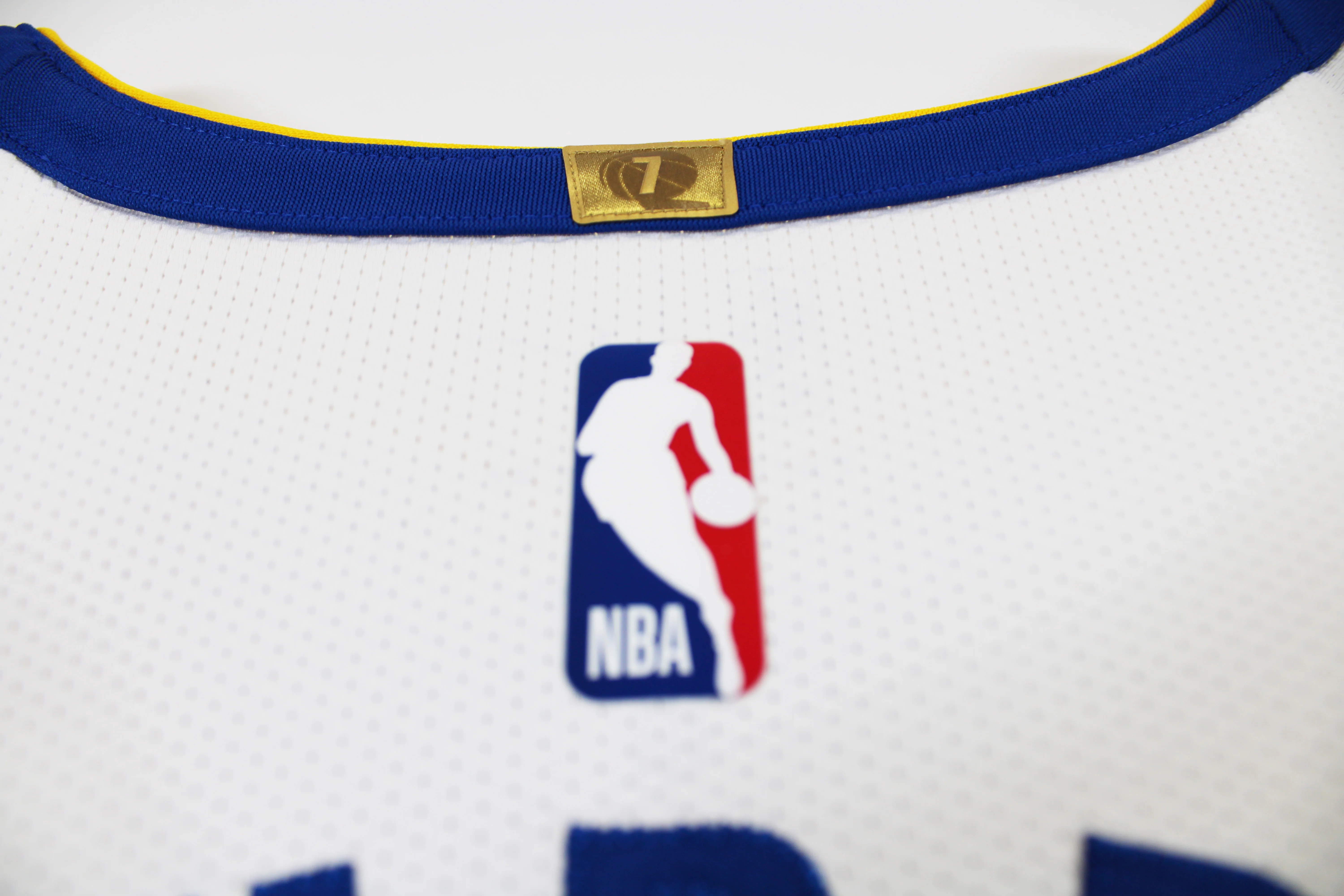Warriors Stephen Curry Signed White Nike Association Ed Authentic Jersey JSA 1 - Image 6