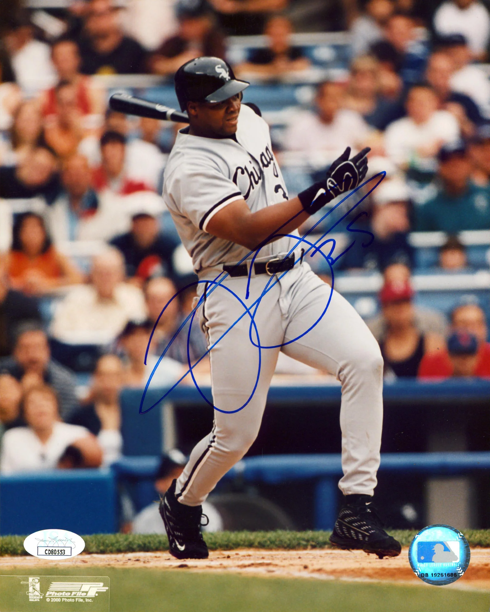White Sox Frank Thomas Authentic Signed 8x10 PhotoFile Photo JSA #CD80553
