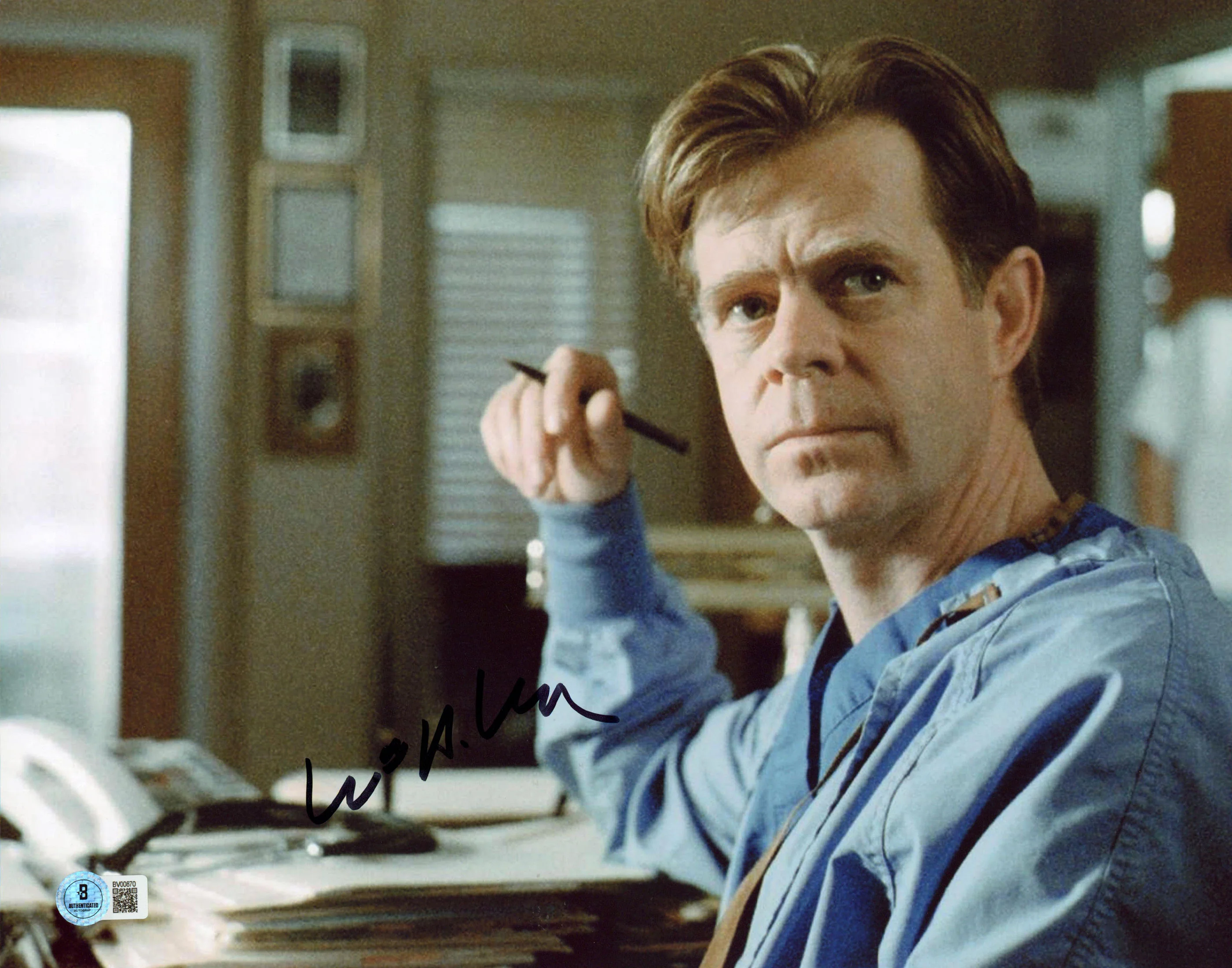 William H. Macy E.R. Authentic Signed 11x14 Horizontal Photo BAS #BV00870 - Image 2