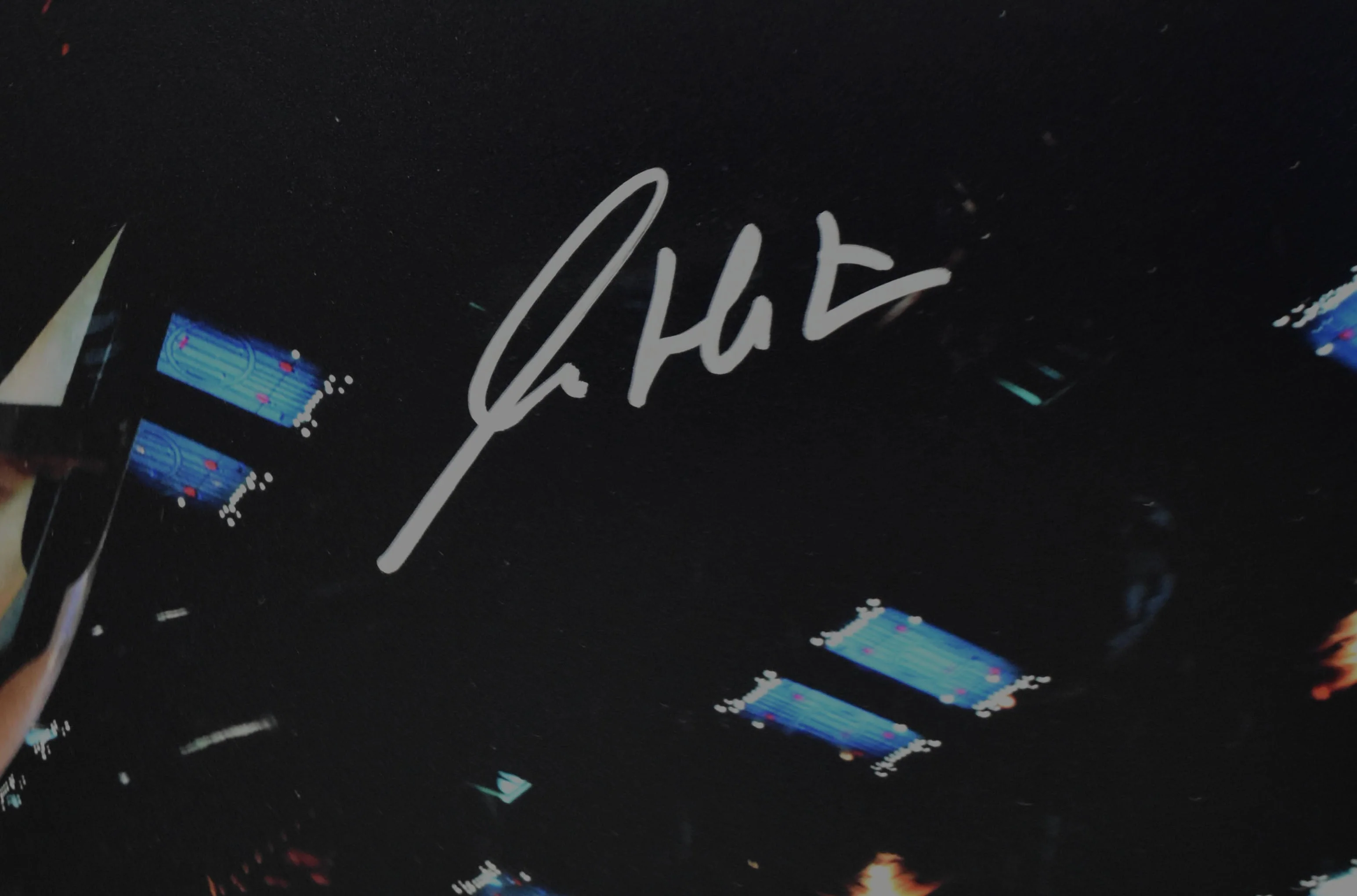 William Shatner Autographed Star Trek 16x20 NCC-1701 Photo - Beckett W Hologram - Image 2