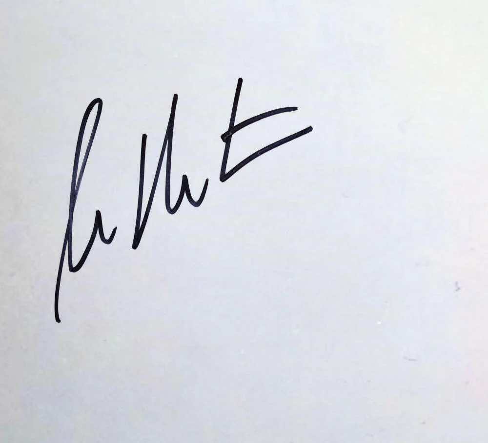 William Shatner Autographed Star Trek 16x20 Space Gun Photo - Beckett Hologram - Image 2