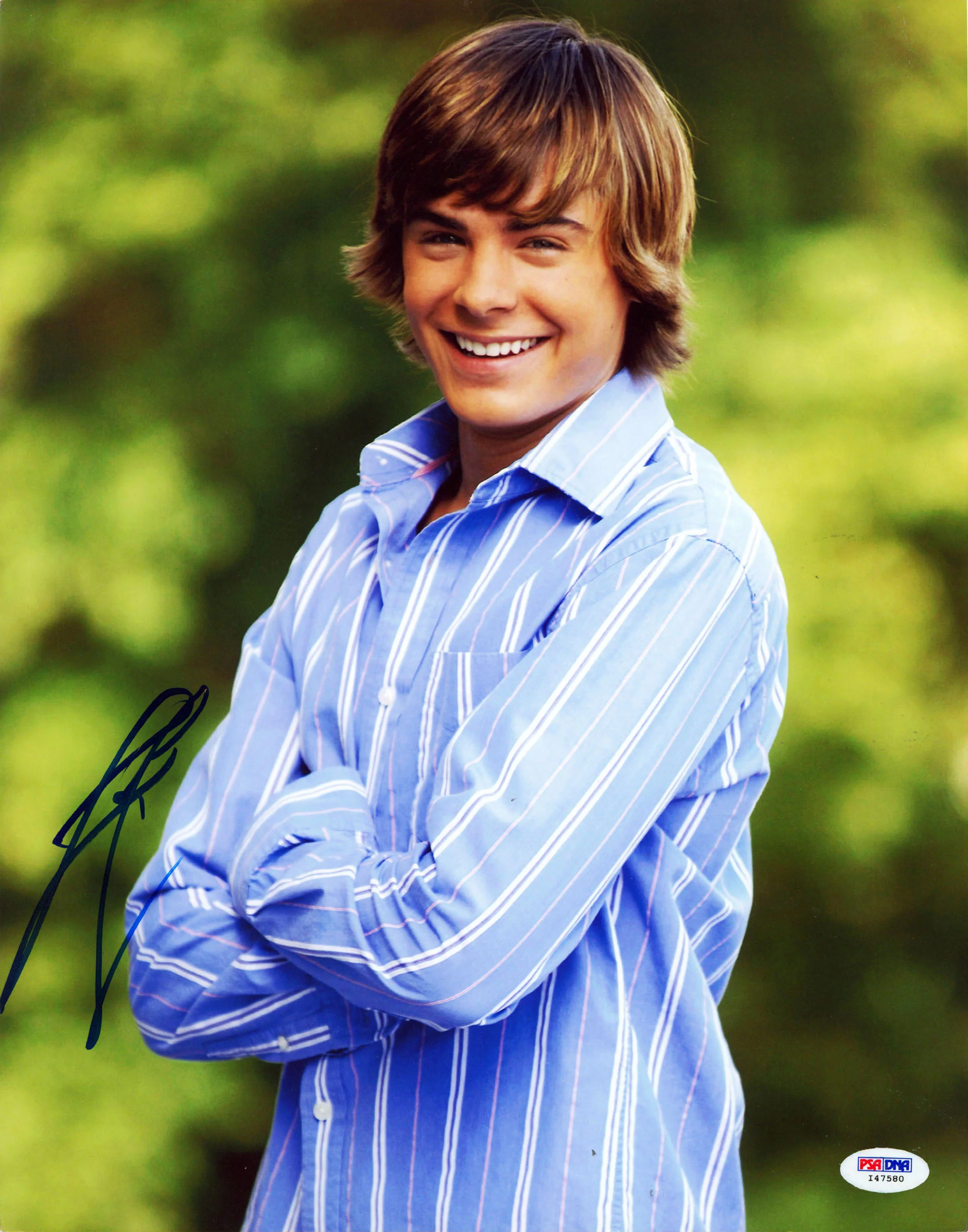Zach Efron High School Musical Authentic Signed 11x14 Vertical Photo PSA #I47580 - Image 2