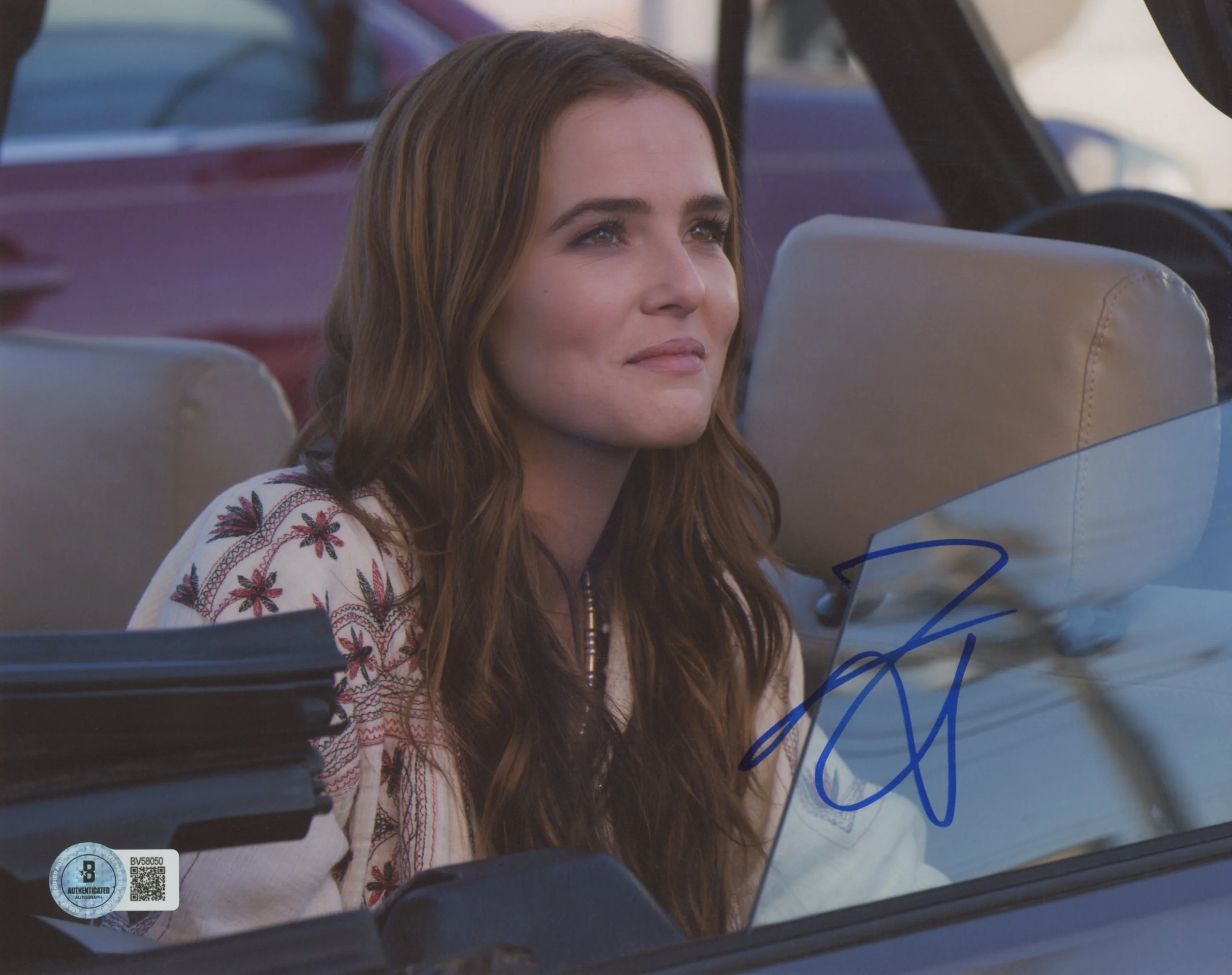 Zoey Deutch The Politician Authentic Signed 8x10 Photo Autographed BAS #BV58050 - Image 2